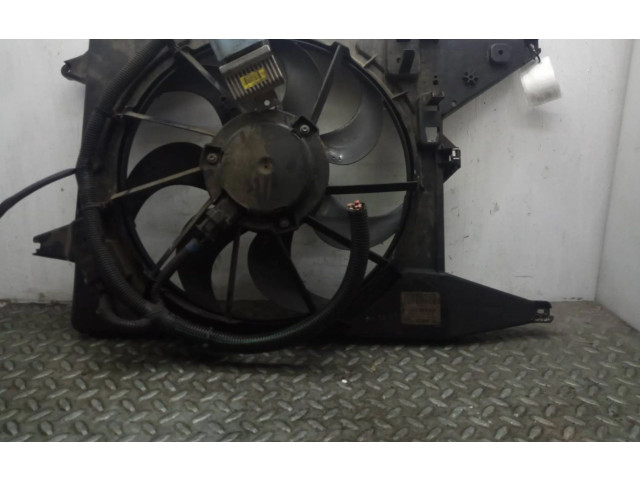 Вентилятор радиатора 3136613347, 3135104058 Dacia Sandero