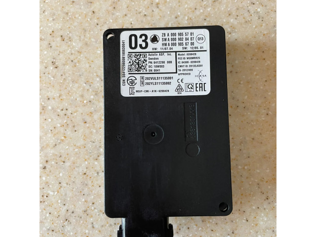 Датчик слепых зон A0009055701, A0009028407 Mercedes-Benz ML W166