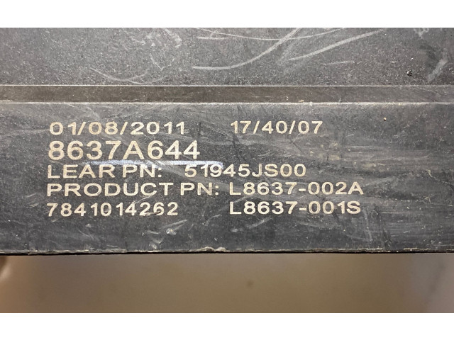 Блок предохранителей 8637A644, L8637002A Mitsubishi Outlander