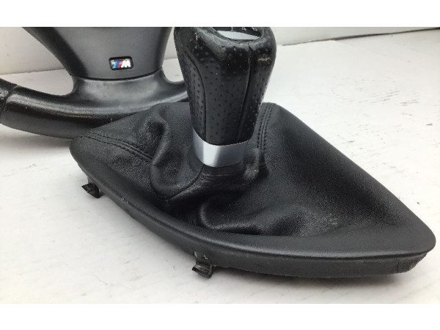 Volant BMW 1 E81 E87 2010 3051642