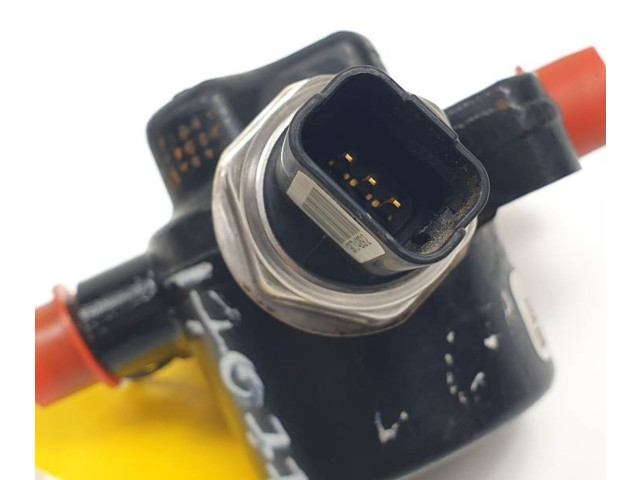 Топливная рампа 4M5Q90280DB Ford Transit - Tourneo Connect для двигателя P9PA