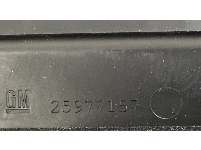 Крышка блока предохранителей 22803988   Chevrolet Volt I    