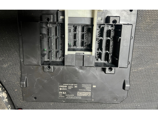 Блок комфорта 5Q0937084CP Volkswagen Golf VII