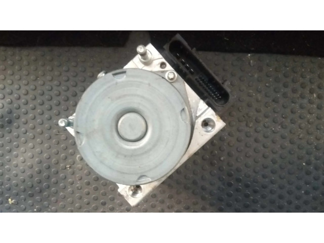 Блок АБС 8200229137   Renault  Clio II  1998-2001 года