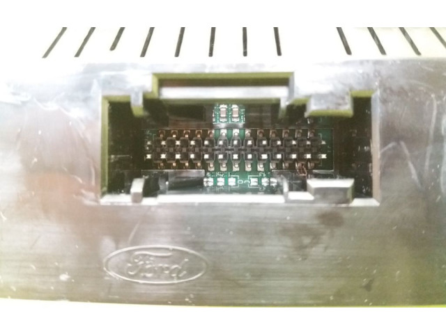 Блок управления климат-контролем F1ET18C612DJ   Ford Focus