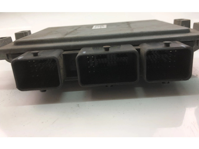 Řídící jednotka 8201076738, S120202121A Renault Twingo II 2009