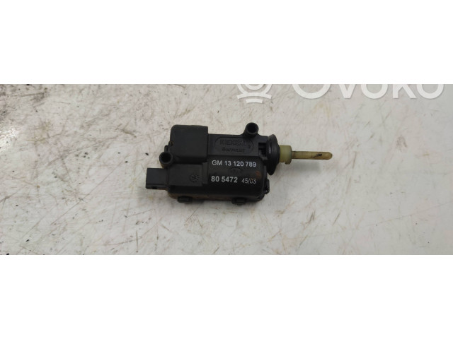 Pojistková skříňka 13120789, 805472 Opel Zfira A 2001