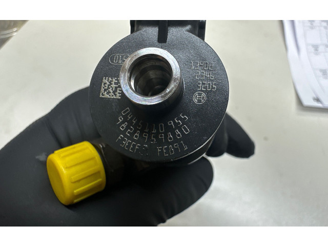 Vstřikovač 0445110955, 9828959880 Peugeot 208
