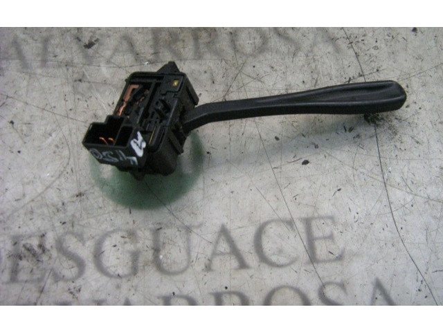 Ручка стеклоочистителей    Nissan Vanette