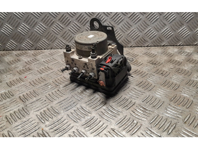 Блок АБС 5Q0614517Q, 10022002924 Skoda Octavia Mk3 (5E) 2013 - 2019 года