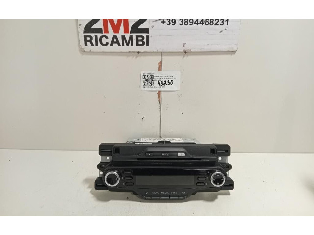 Радио/ проигрыватель CD/DVD / навигация 156096877, 156096877 Alfa Romeo Giulietta