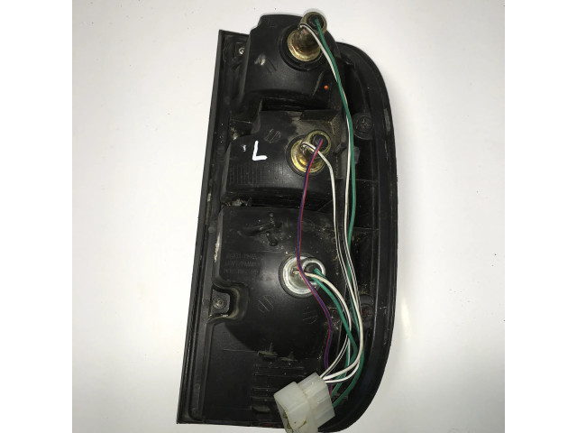 Задний фонарь левый сзади 01231940L, 082311940L Ford Ranger 1983-2006 года