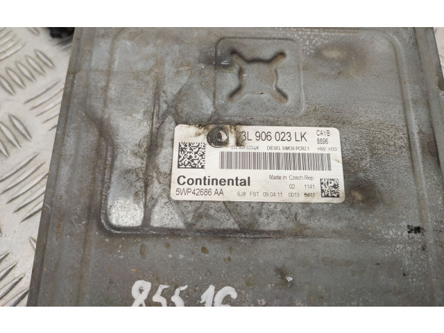 Блок управления двигателя 03L906023LK Skoda Fabia Mk2 (5J)