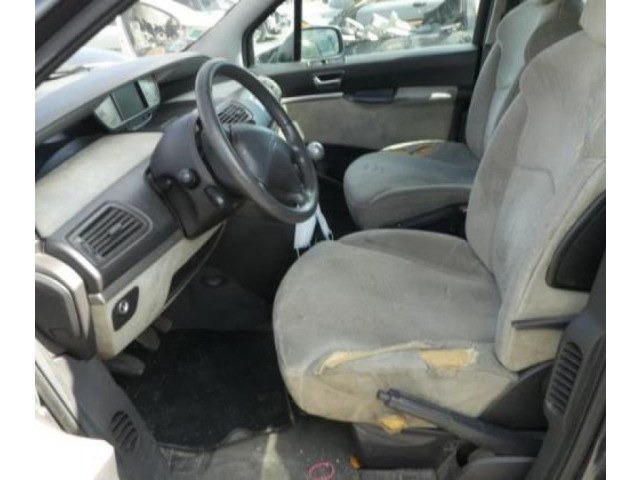 Моторчик заднего дворника 00006405EN    Citroen C8