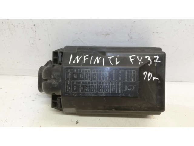 Блок предохранителей 7154972130, 284B71BN0A Infiniti FX