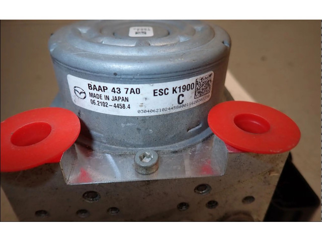 Блок АБС Mazda 3 III 2014 - 2018 года