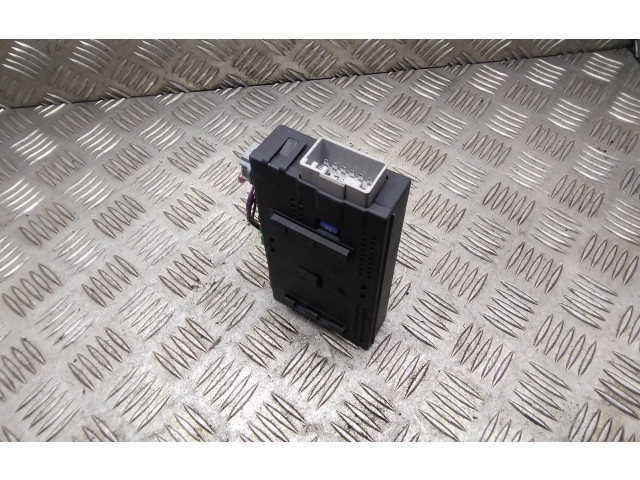 Блок управления крюка для прицепа