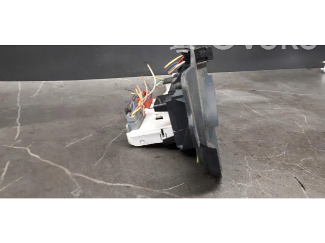 Дисплей    p7700428029a   Renault Clio II