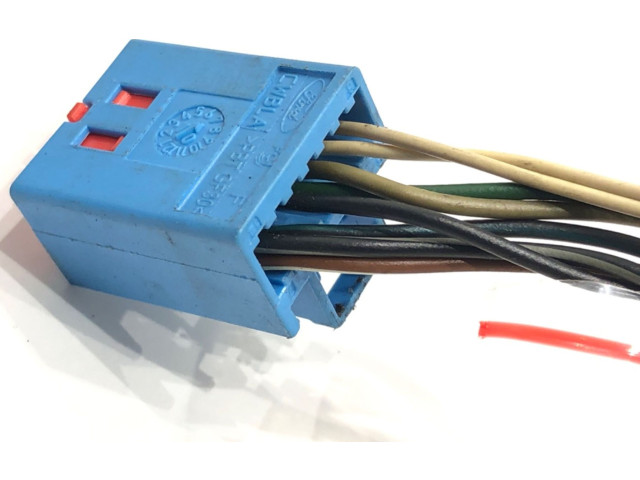 Зеркало (управляемое электричеством)         Volvo V50 