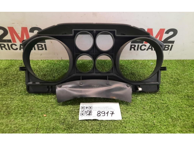 Přístrojová deska Mitsubishi Pajero 2000 MR402460CORNICE, 4D56T