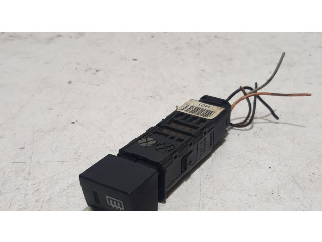 Включатель обогрева стекла с помощью электричества