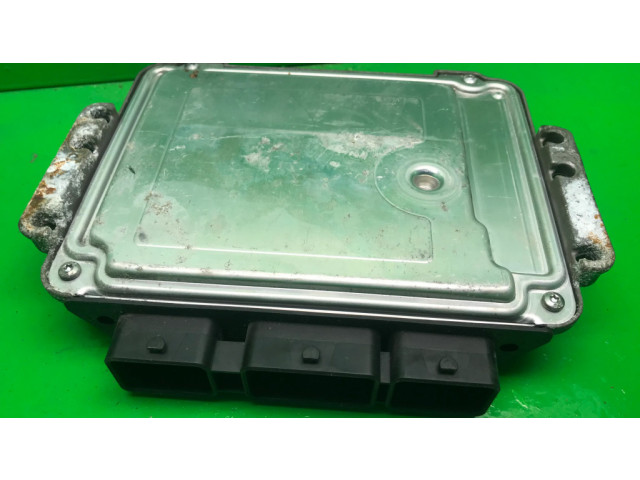 Řídící jednotka 0281011723, 8200311539 Renault Scenic II - Grand scenic II 2005