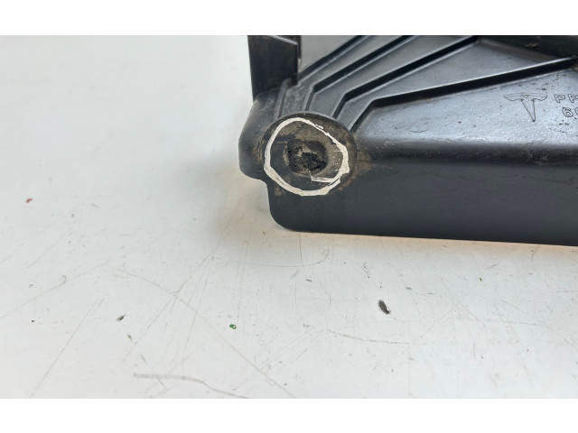 Вентилятор радиатора 6007614 Tesla Model S