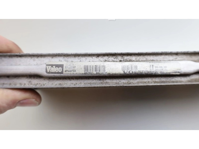 Интеркулер 8671694, 8671694 Volvo XC70