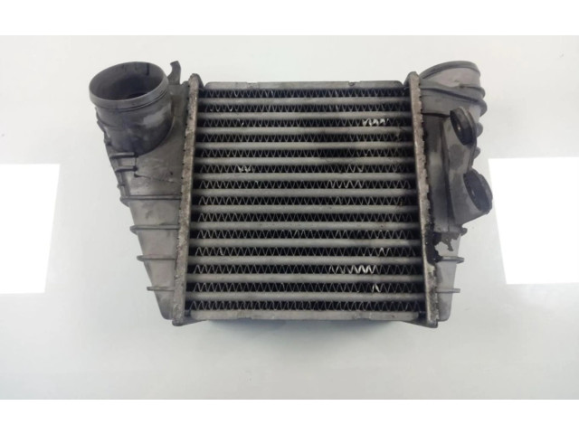 Интеркулер 1J0145805 Audi A3 S3 8L