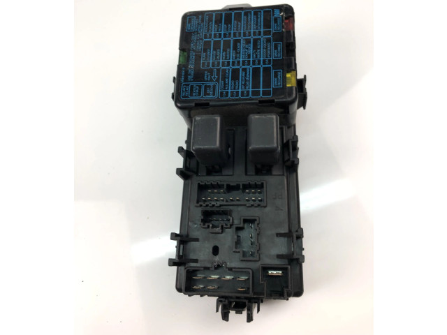 Блок предохранителей 4464 Mitsubishi Eclipse