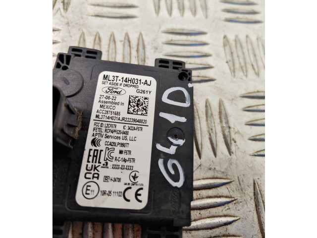 Датчик слепых зон ML3T14H031AJ   Ford Mustang Mach-E