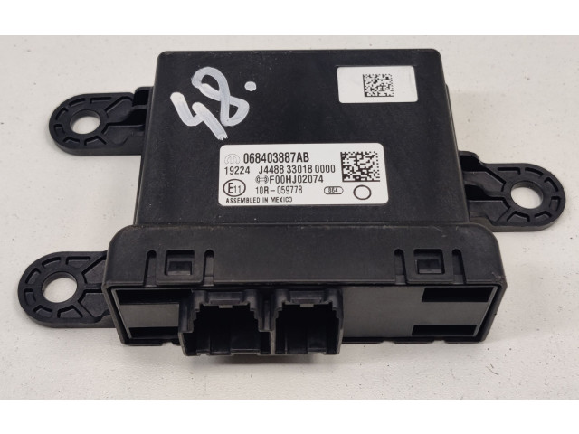 Блок управления парковки 068403887AB   Ram 1500
