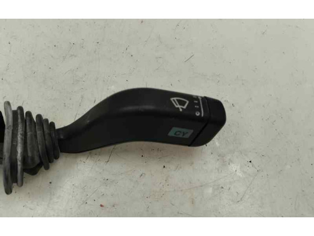 Ручка стеклоочистителей    Opel Meriva A