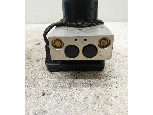 Блок АБС 9496945, 115701   Volvo  V70  2000 - 2004 года