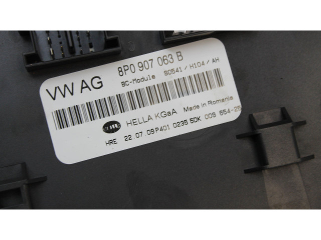 Блок комфорта 8P0907063B   Audi TT TTS Mk2   