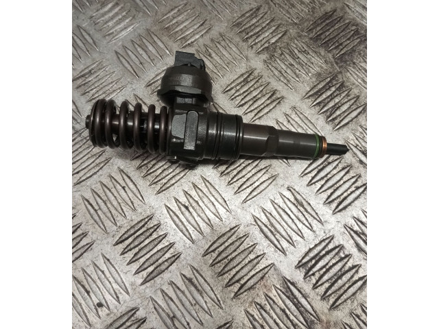 Форсунка 038130073AL Volkswagen Bora