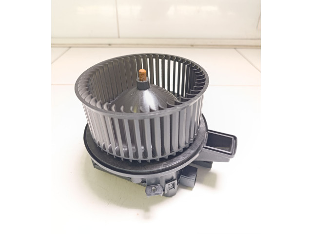 Вентилятор печки    4M1820021C, C24245109   Audi e-tron