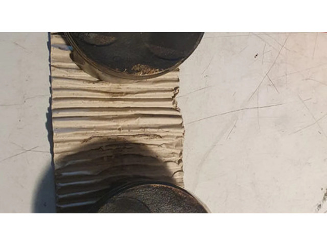 Píst 8370B Mercedes-Benz ML W164 pro naftový motor 3.0