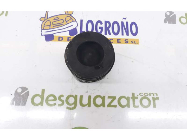 Píst 11257805329, 11257805329 BMW X6 E71 N57D30B