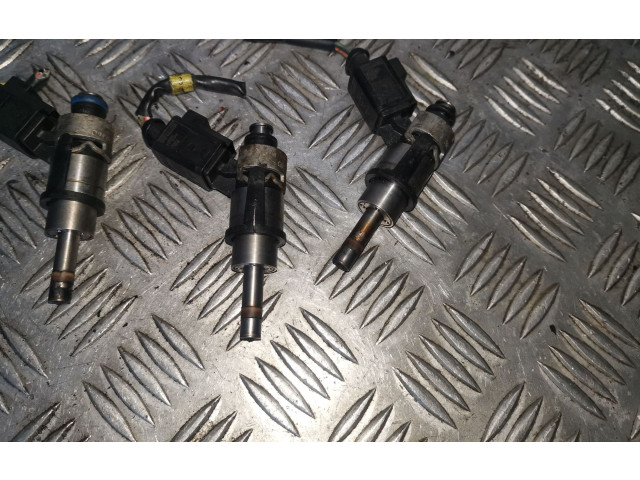 Vstřikovač Audi A6 S6 C6 4F