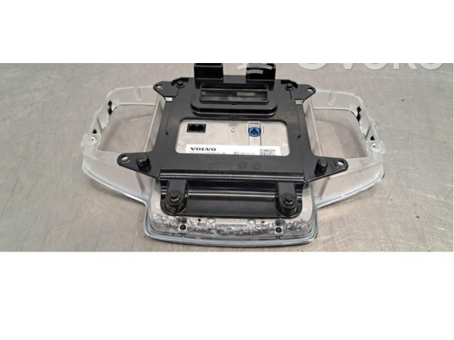 Дисплей    32247465   Volvo XC90