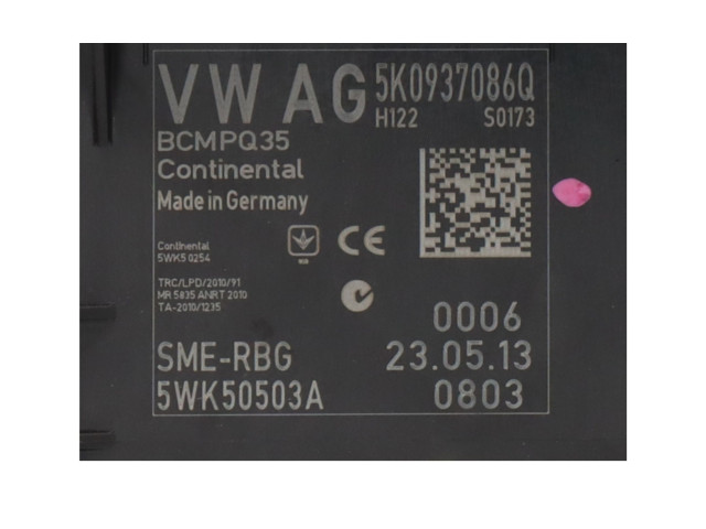 Pojistková skříňka Řídící jednotka BSM 5K0937086Q   Volkswagen Tiguan 2013