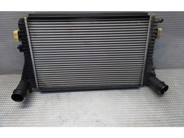Интеркулер 1K0145803BM Volkswagen Caddy