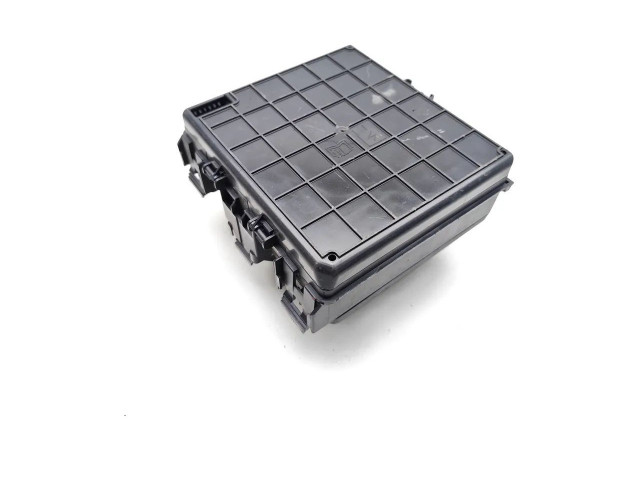 Блок предохранителей  L1TT-14D068-HAD   Ford Puma    