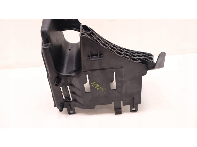 Блок предохранителей 68141842AA   Jeep Grand Cherokee    