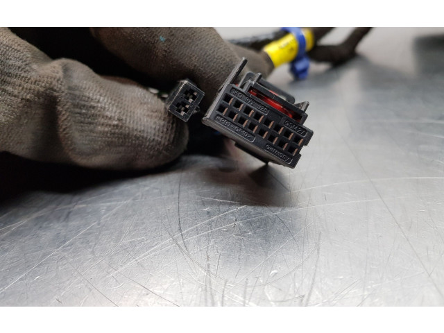 Зеркало электрическое Audi Q3 F3 2018 - года