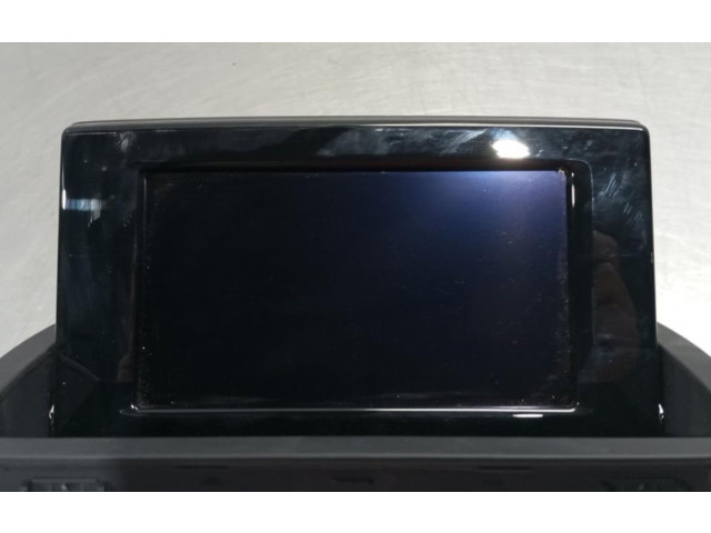 Дисплей 8UO857273E Audi Q3 8U