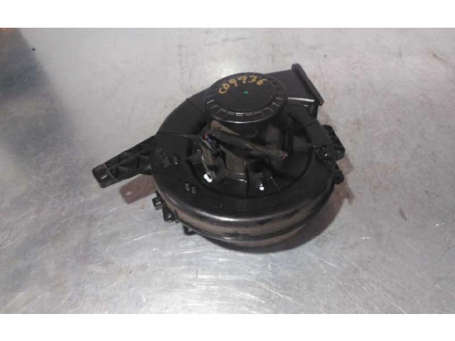 Вентилятор печки    6R1819015A   Audi A1