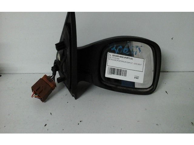Зеркало электрическое        Peugeot 306   -  года   