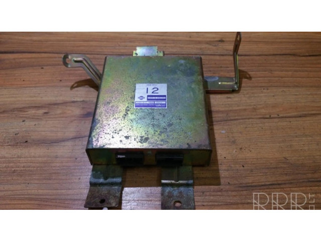 Řídící jednotka 2371066c00, 12 a93b71565 2213 Nissan Sunny 1993